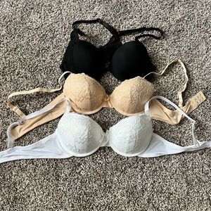 Set of 3 new bras! 34B